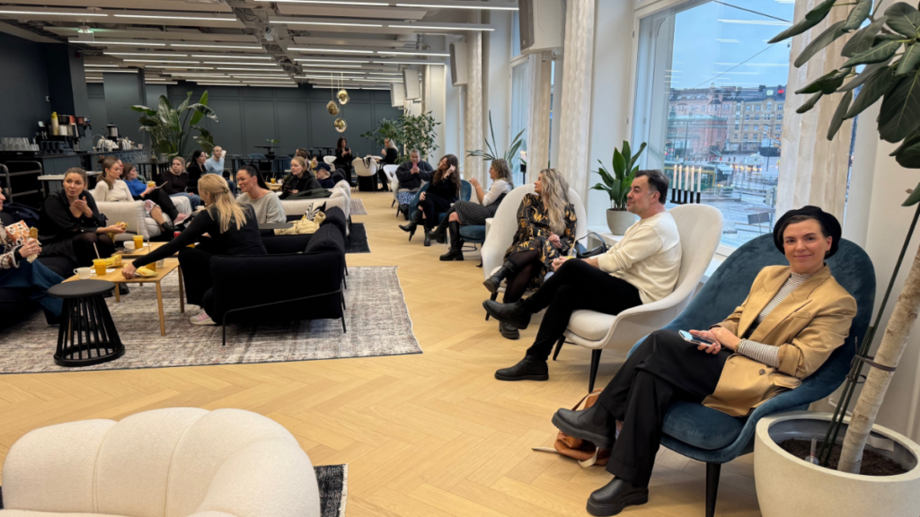 Vaikuttajat tapasivat Marketing Finlandin Vaikuttajaforumissa